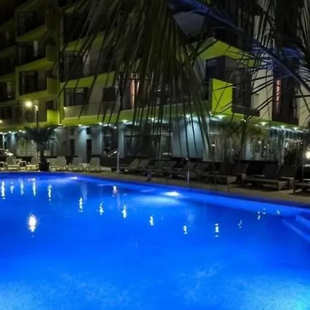 T&v Mamaia Nord Apartament