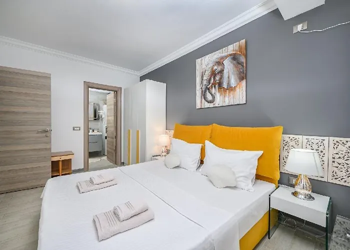 דירה T&v Mamaia Nord *