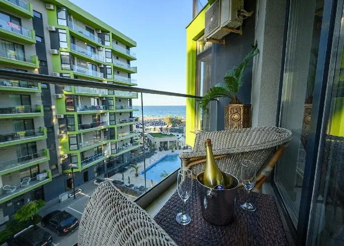 דירה T&v Mamaia Nord *